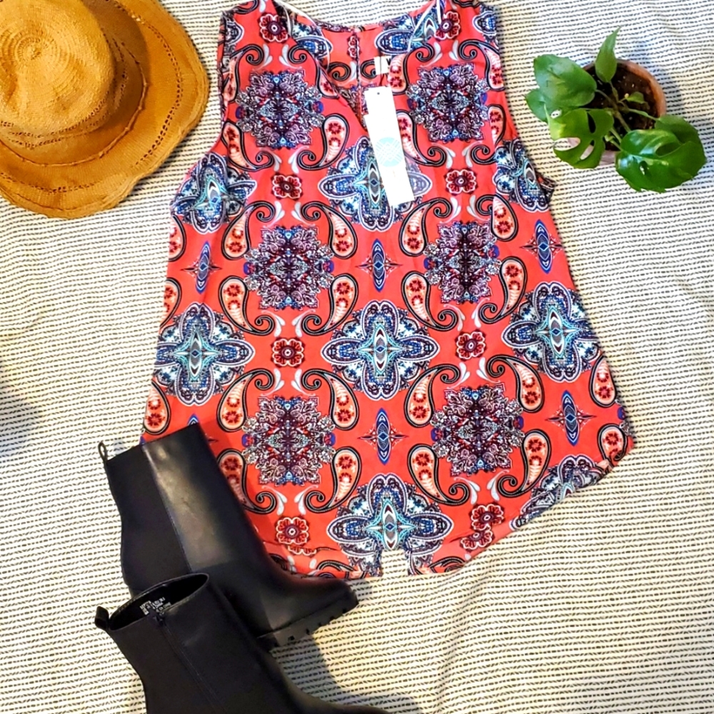 BOGO FREE on all items till Sunday! Verse sleeveless tank NWT